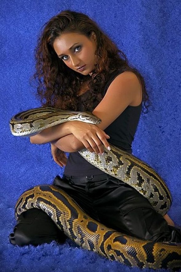 Красивые прически для змей